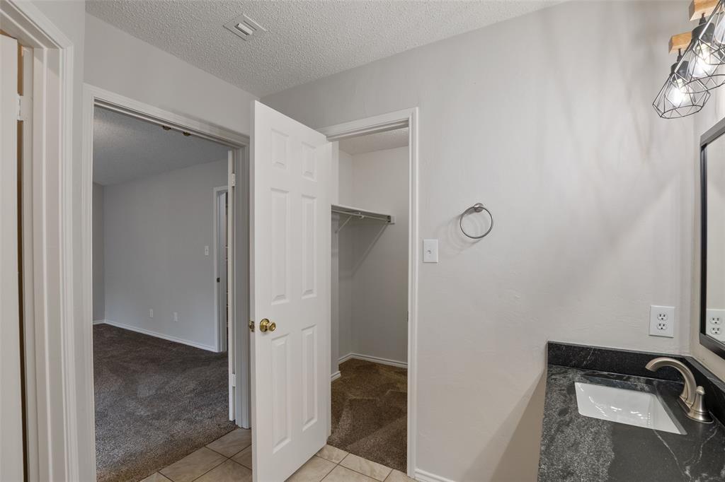 Valley Vista 1 - Residential