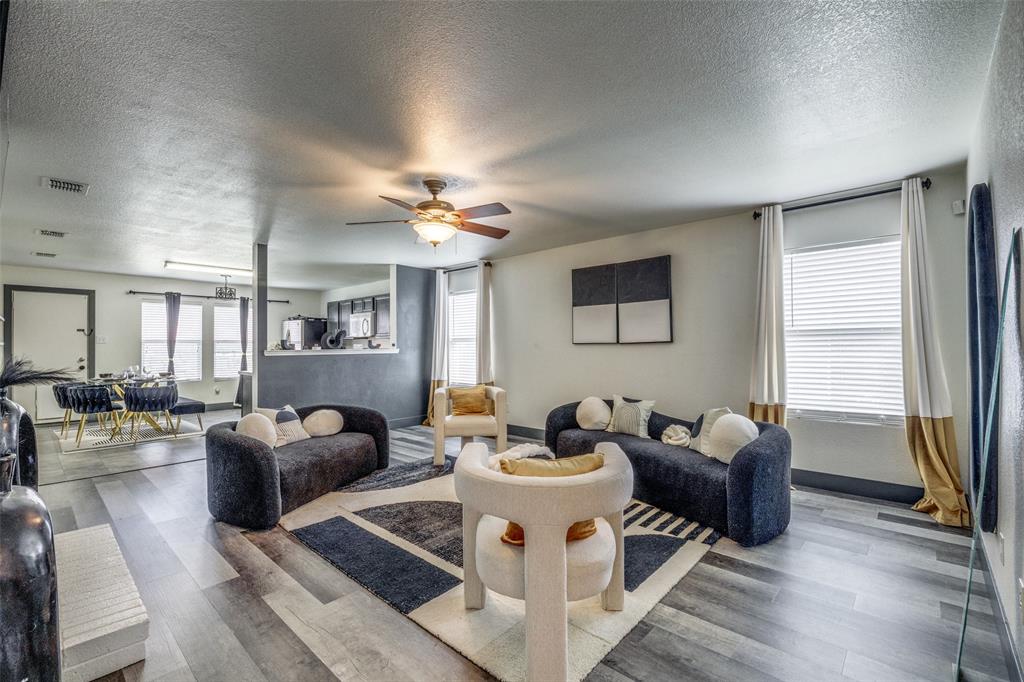 703 Moss Glen Trail
