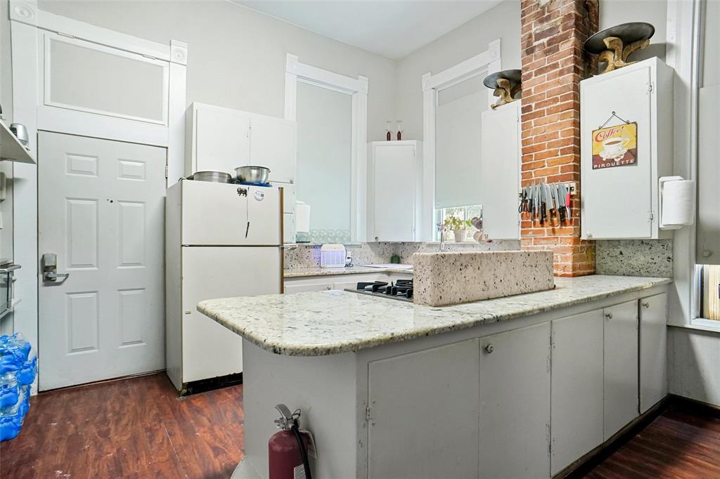 Victorian House Bed & Breakfast James Veasey Sur - Commercial Sale