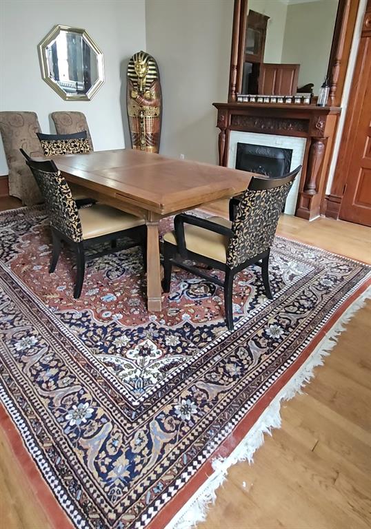 Victorian House Bed & Breakfast James Veasey Sur - Commercial Sale