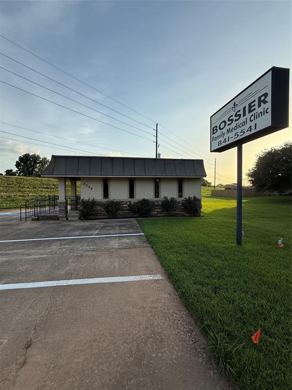 3330 Barksdale Boulevard