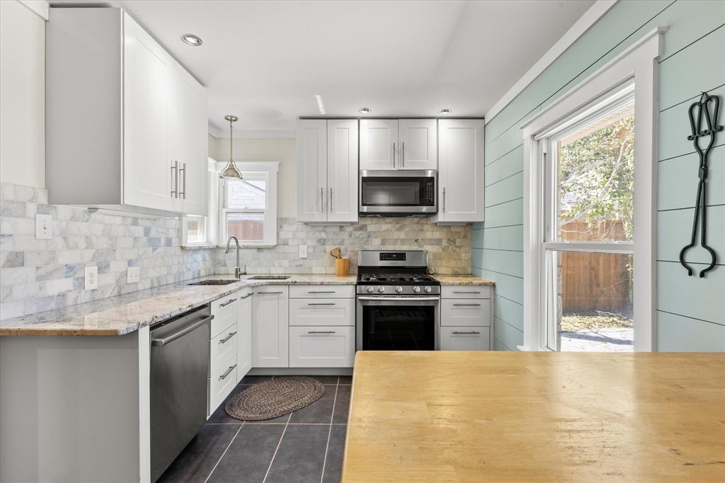 Oak Lawn Heights - Residential