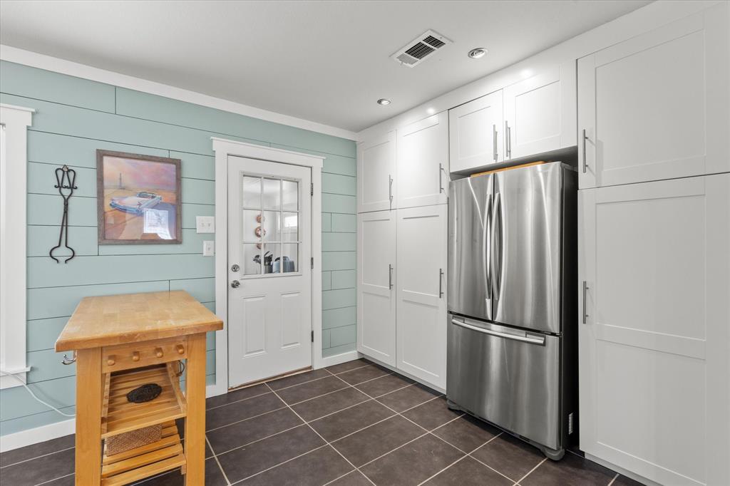 Oak Lawn Heights - Residential