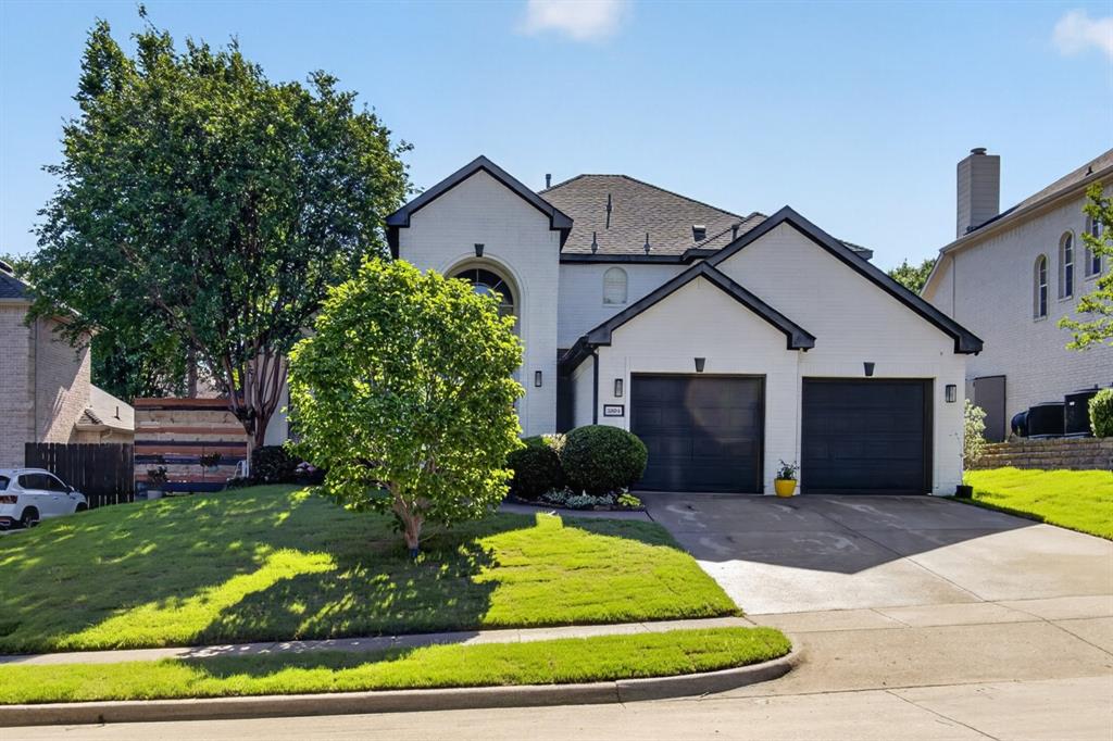3804 Comanche Trail