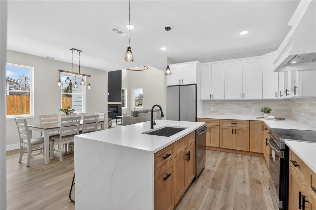 PLACID MEADOWS - Residential