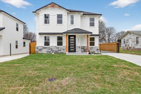 Photo of 2541 Everton Drive, Lancaster, TX 75134 (MLS # 21201024)