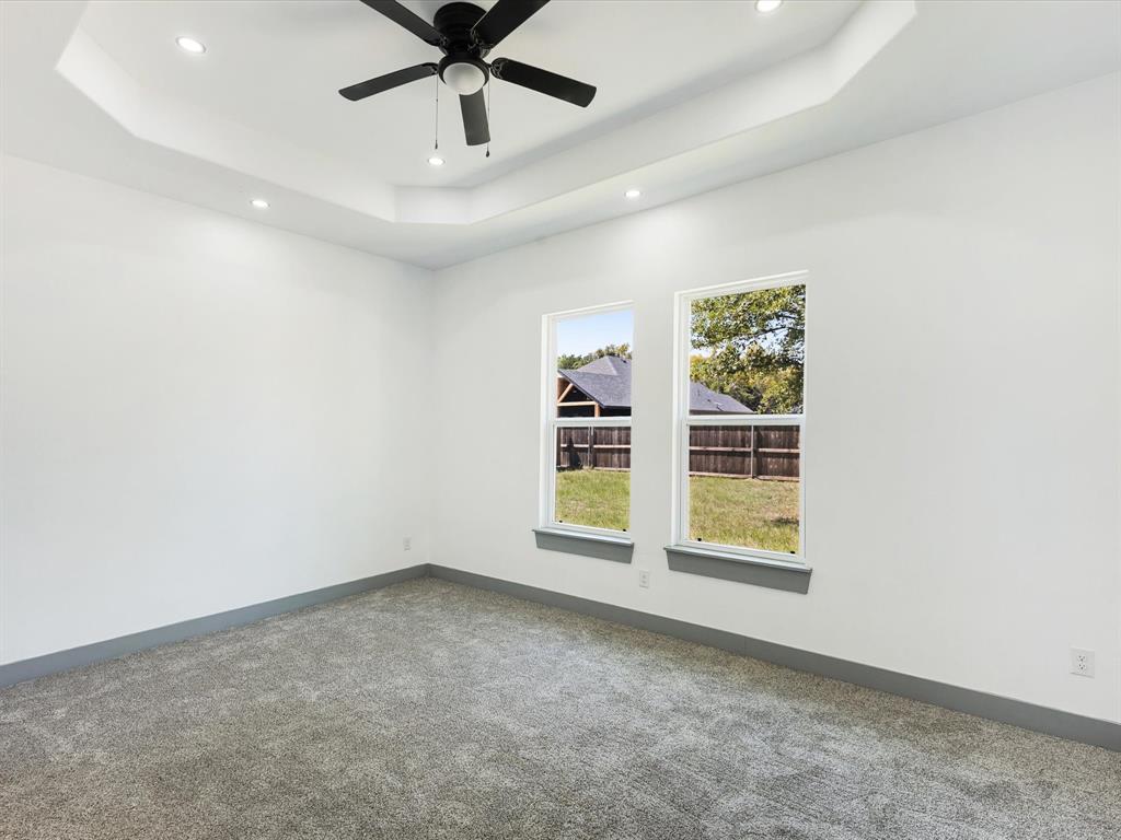 Paradise Bay - Residential