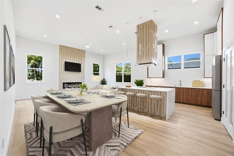 Tiny photo for 1135 Riverwood Road, Dallas, TX 75217 (MLS # 21088585)