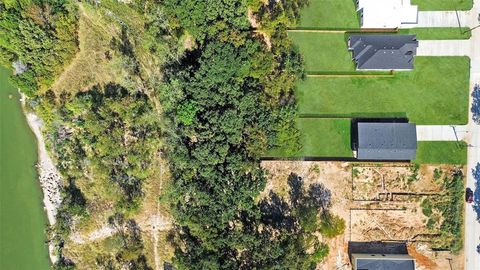 Tiny photo for 1135 Riverwood Road, Dallas, TX 75217 (MLS # 21088585)