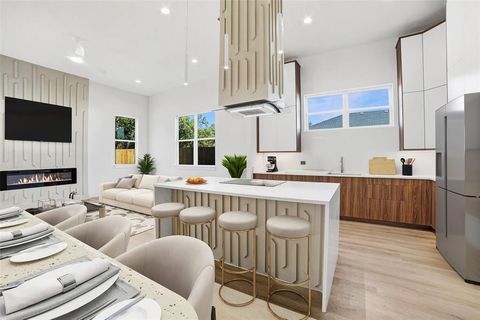 Tiny photo for 1135 Riverwood Road, Dallas, TX 75217 (MLS # 21088585)