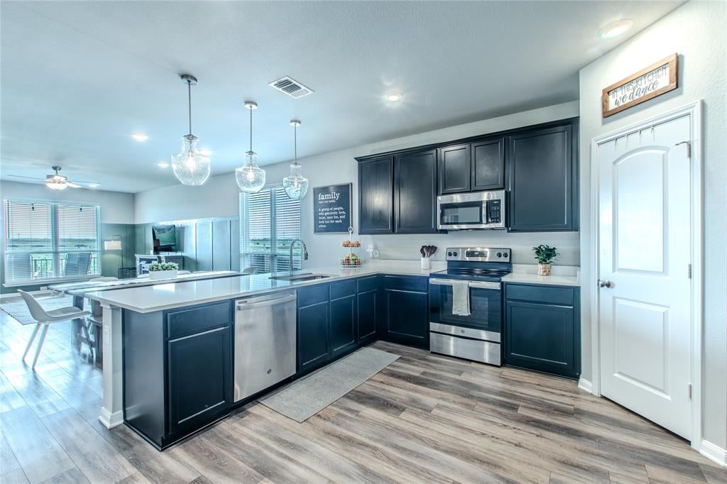 7514 Broadmoor Cove
