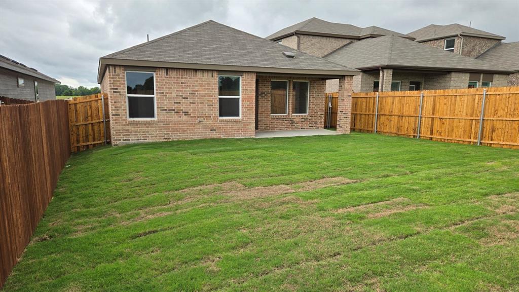 1801 Riverside Trail
