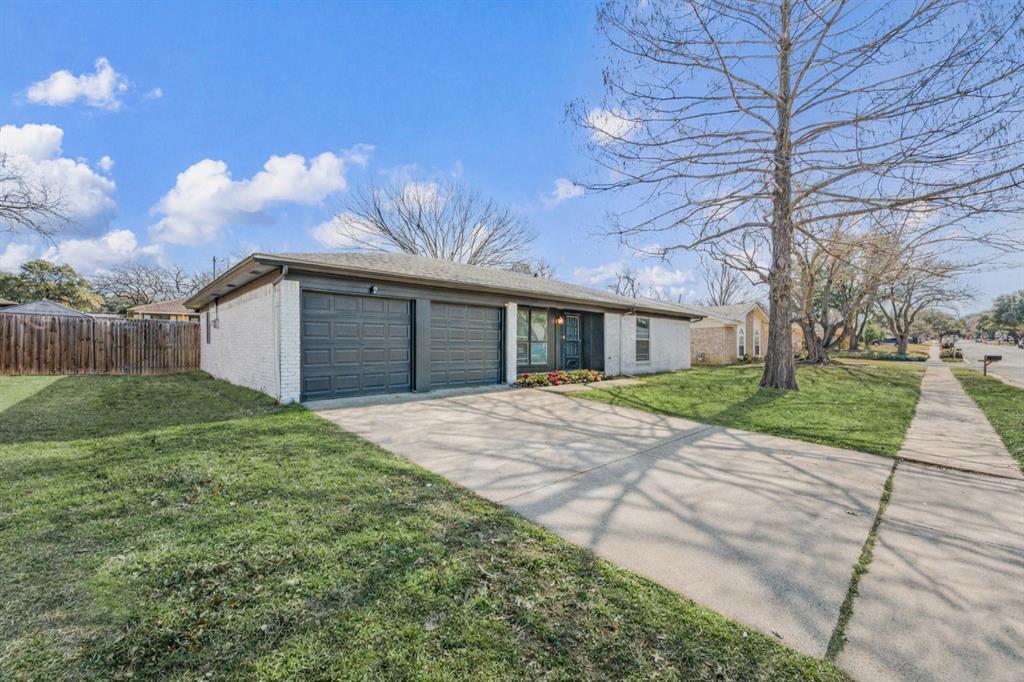 2204 Mountainview Drive