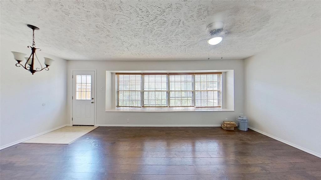 Mountain Creek Twnhs - Residential