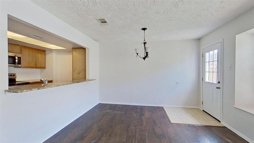 Mountain Creek Twnhs - Residential