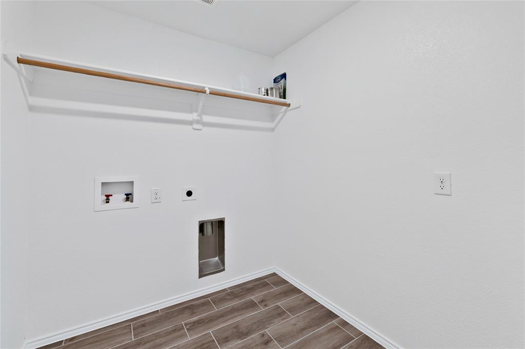 Hulen Trls Ph I - Residential