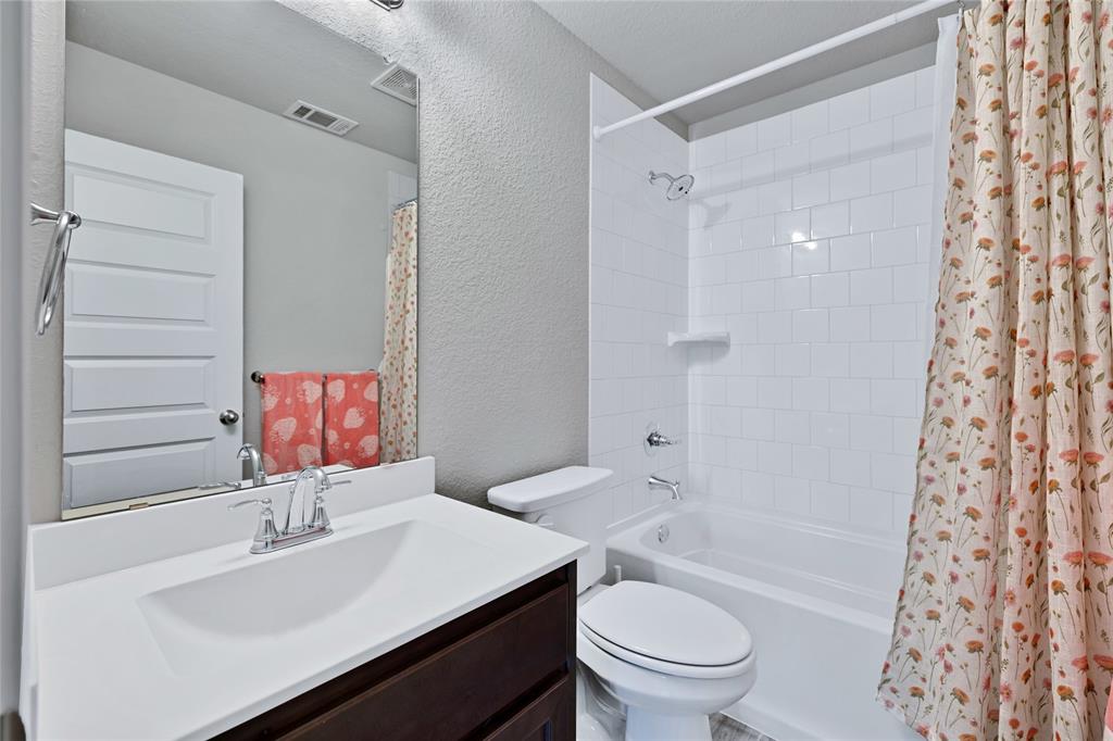 Hulen Trls Ph I - Residential