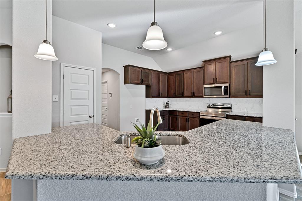 Hulen Trls Ph I - Residential