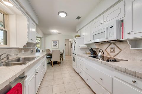 Tiny photo for 3705 Country Club Road, Arlington, TX 76013 (MLS # 21092873)