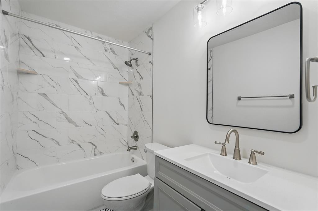 Woodlake Sec 1 - Residential