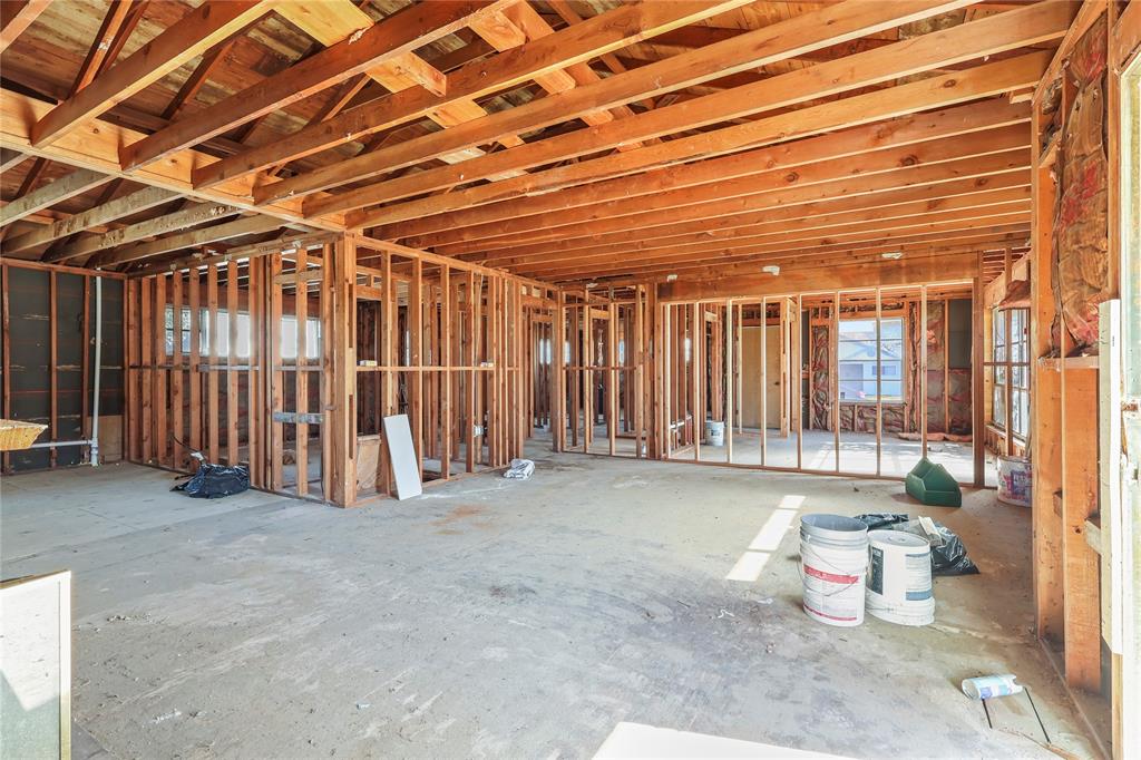 1231 S Montclair Avenue