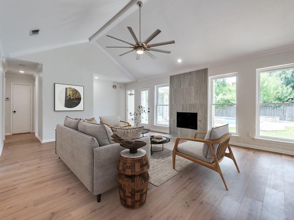 Summertree 03 - Residential