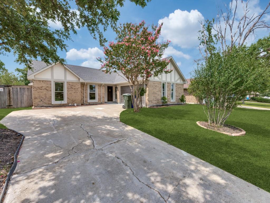 Summertree 03 - Residential