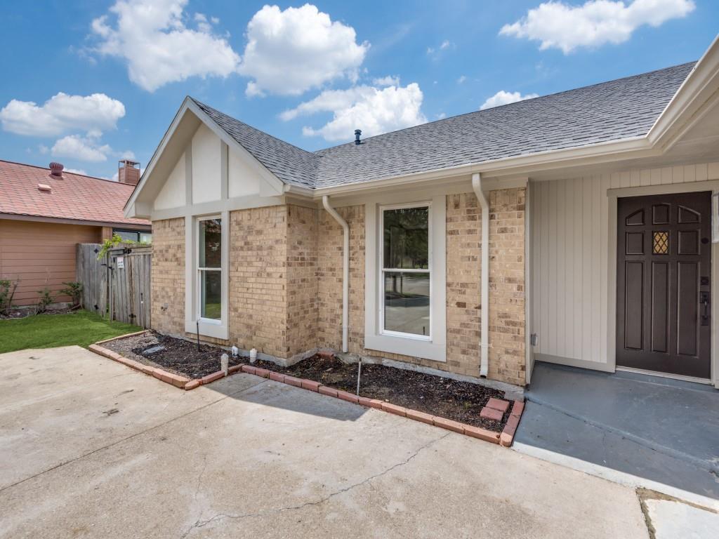 Summertree 03 - Residential