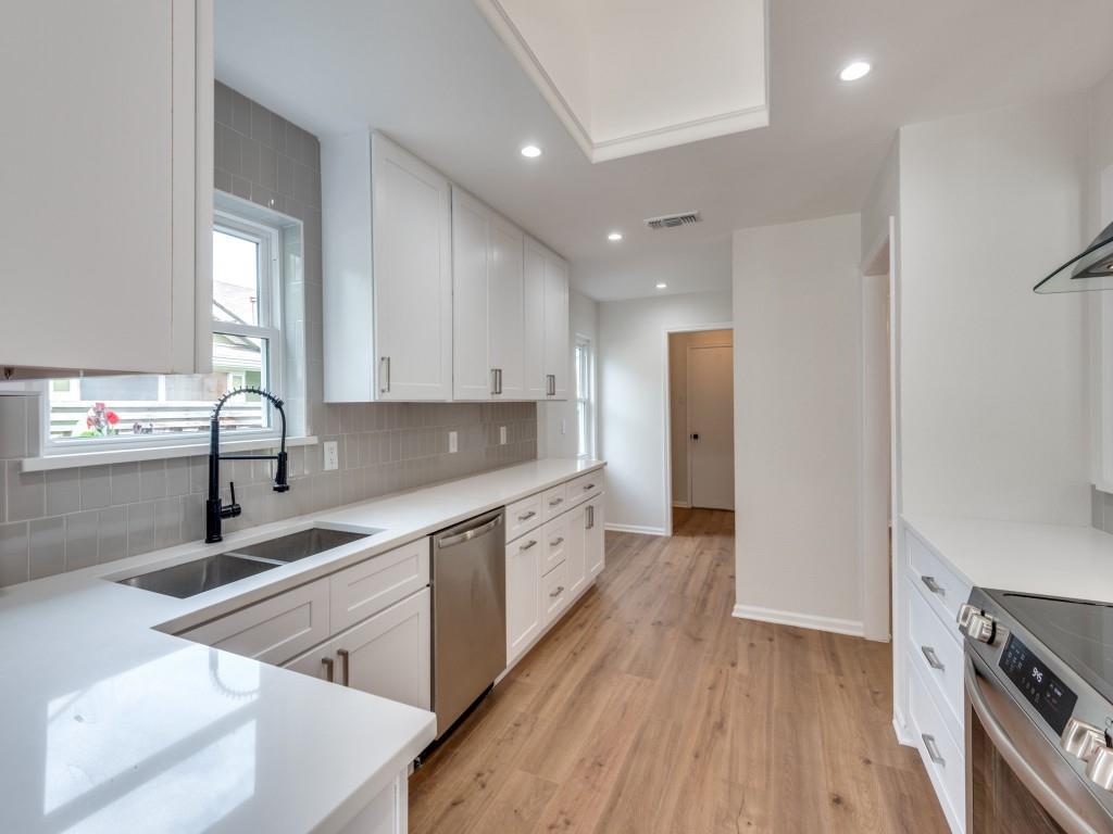 Summertree 03 - Residential