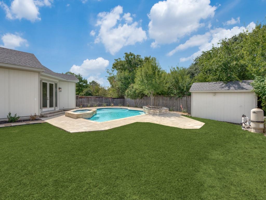 Summertree 03 - Residential