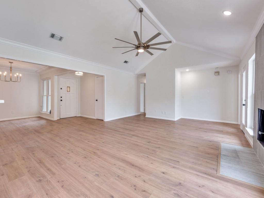 Summertree 03 - Residential