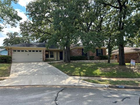3028 Scenic Hills Court Bedford TX 76021