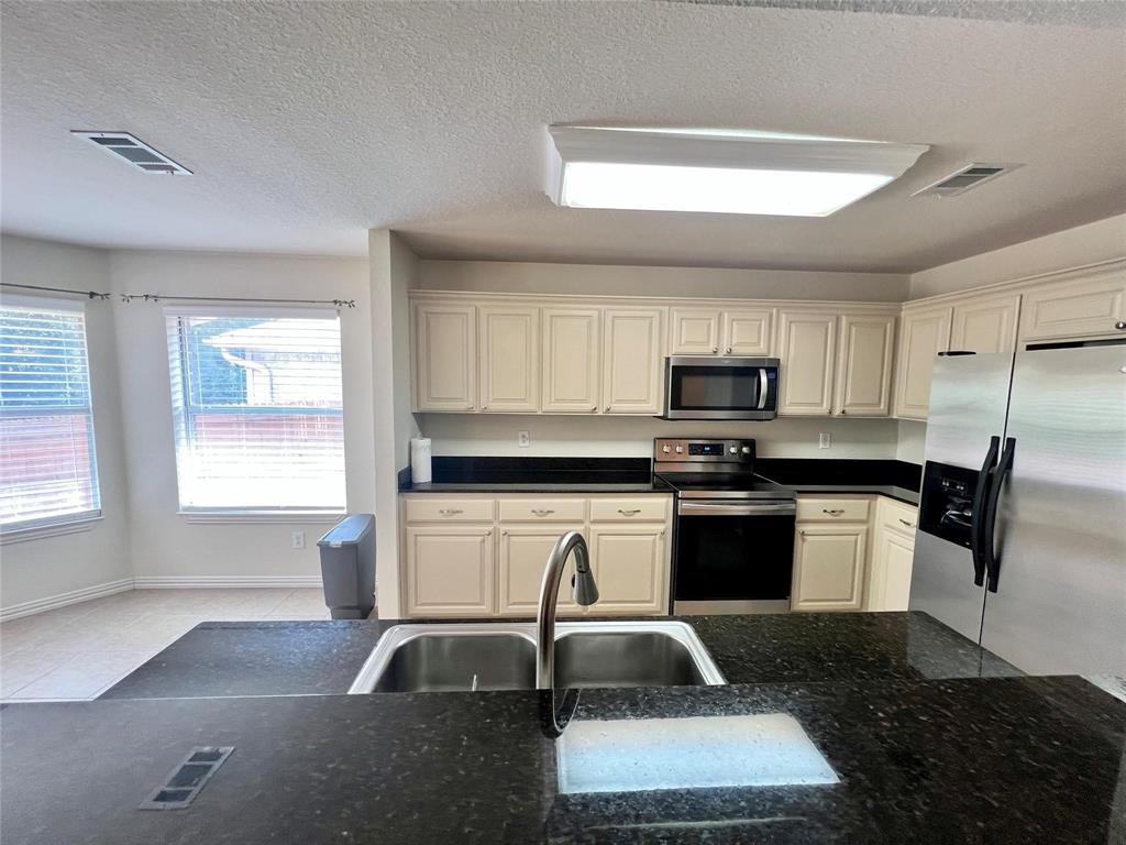 Stone Hollow Add - Residential Lease