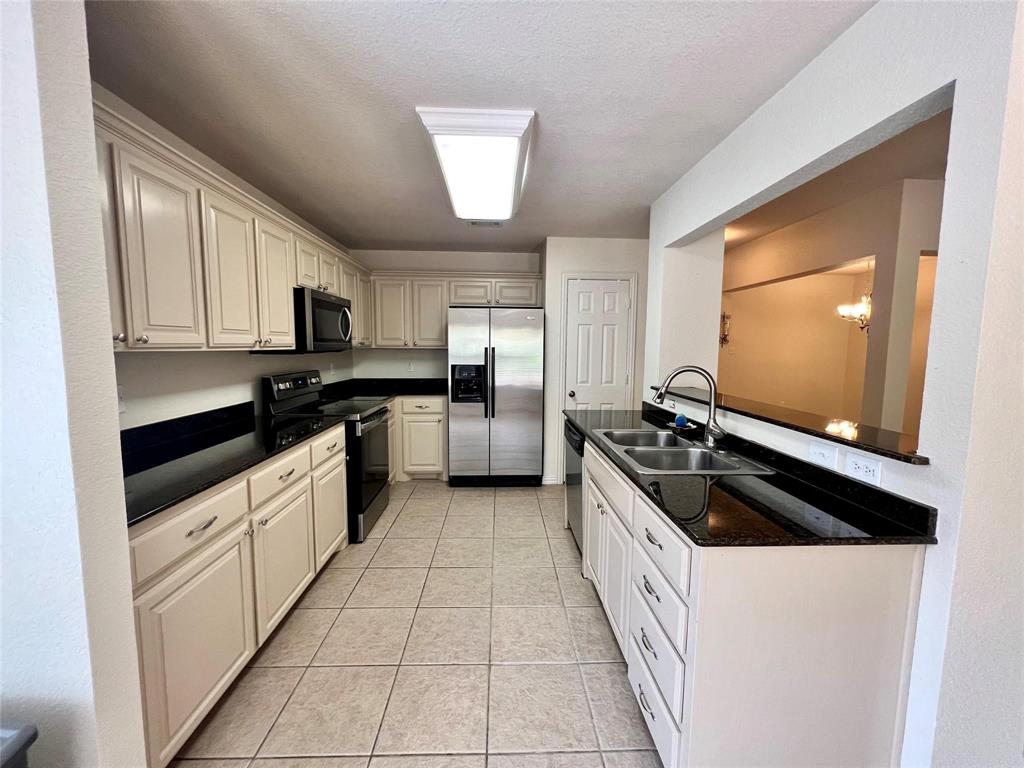 Stone Hollow Add - Residential Lease