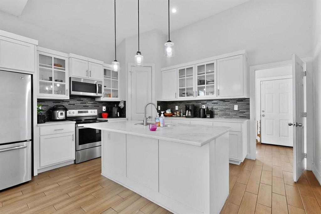 Hillview - Residential