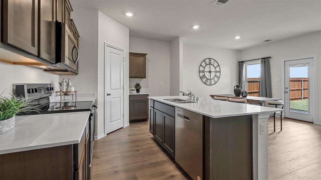 Riverfield - Residential