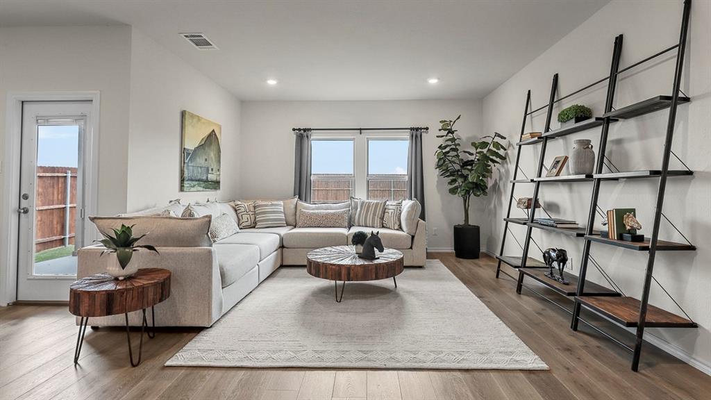 Riverfield - Residential