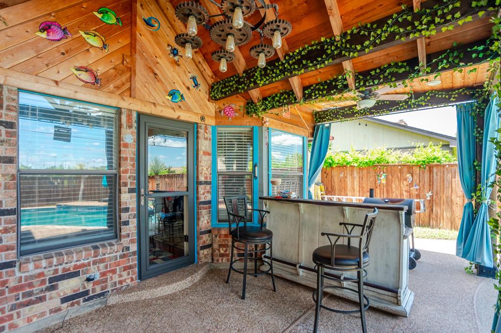 693 Bluebonnet Drive