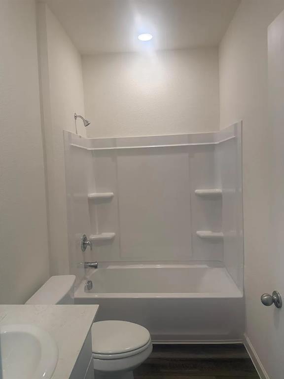 Meadow Park Phase 1B - Residential Lease