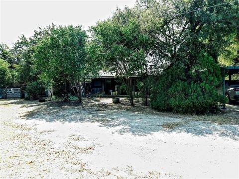 135 Elm Street Palo Pinto TX 76484