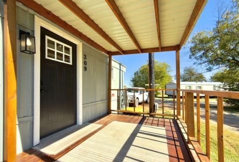 309 W Bryant Street Elm Mott TX 76640