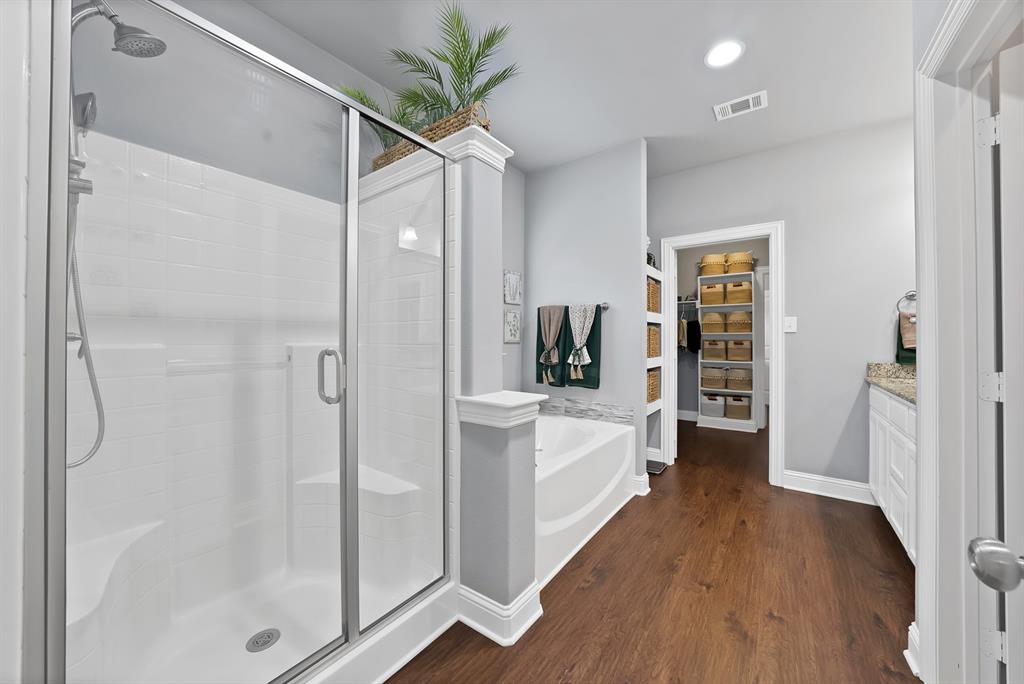 Mollie Cain - Residential