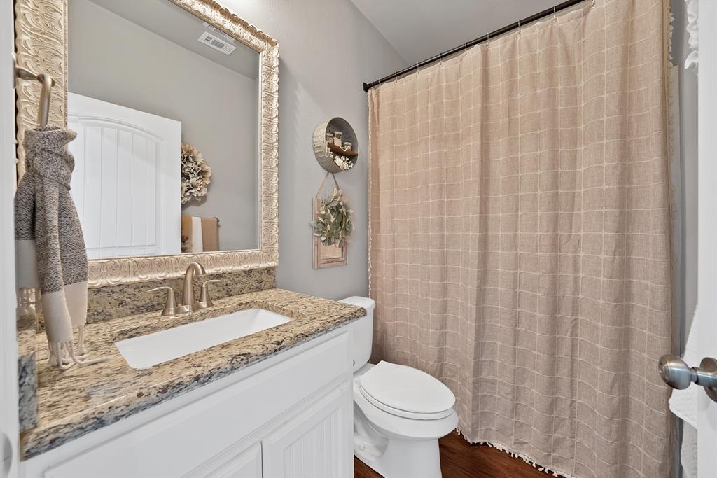 Mollie Cain - Residential