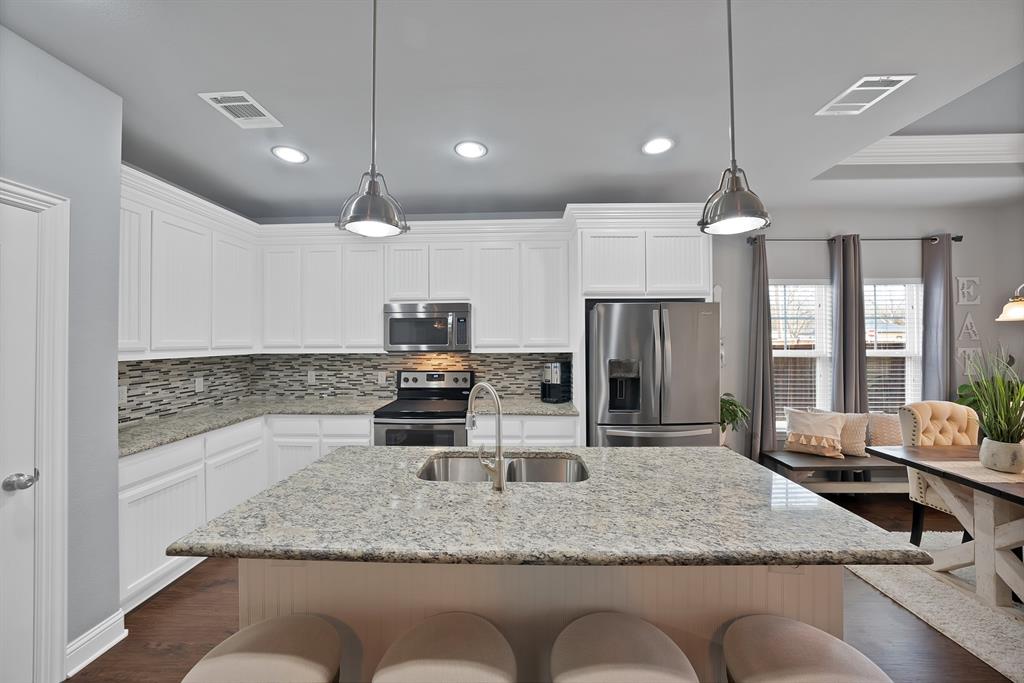 Mollie Cain - Residential