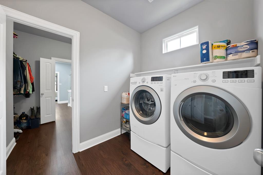 Mollie Cain - Residential