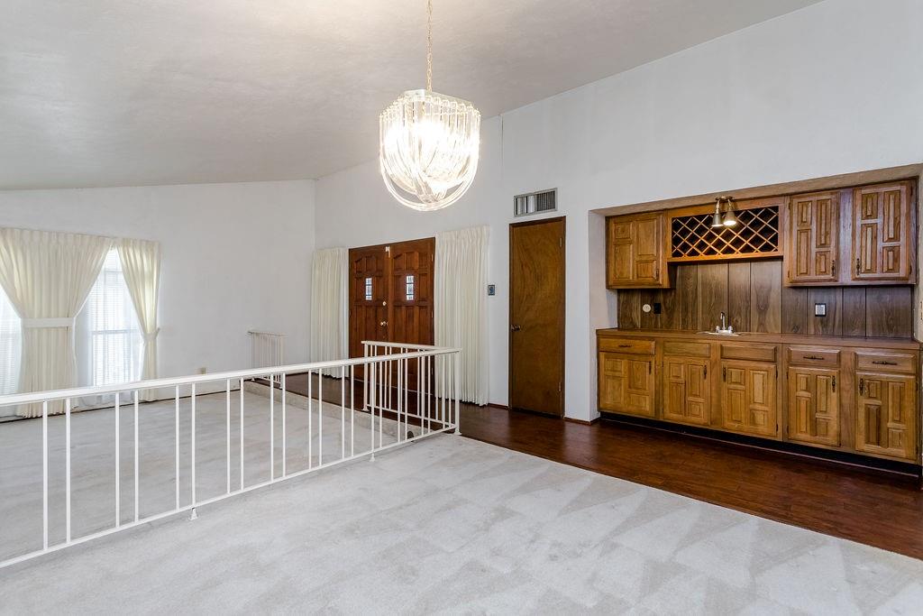 Oaks 04 - Residential