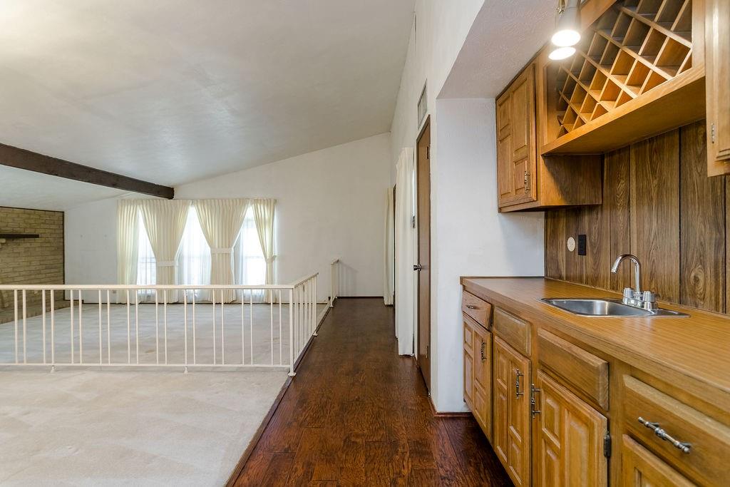 Oaks 04 - Residential