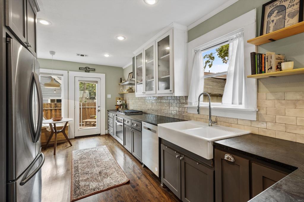 Junius Heights - Residential