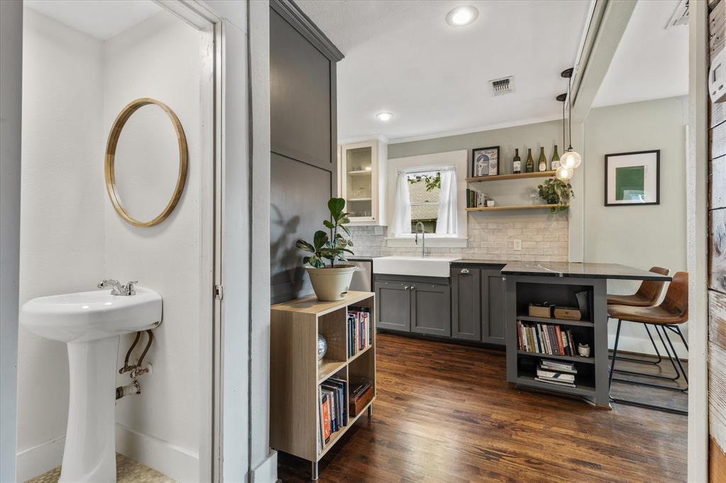 Junius Heights - Residential