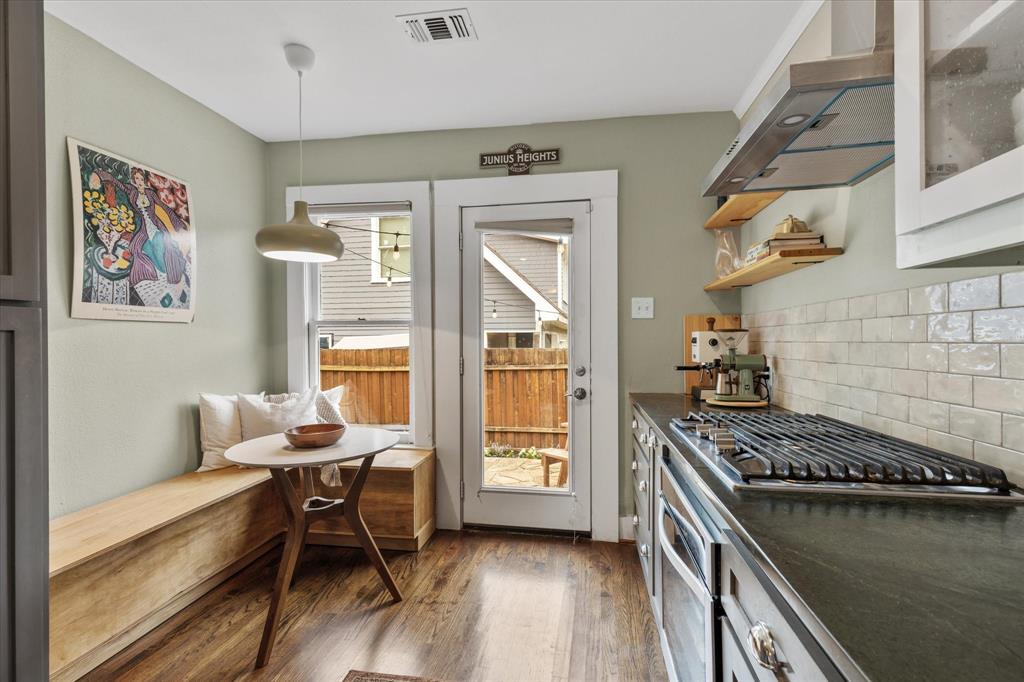 Junius Heights - Residential